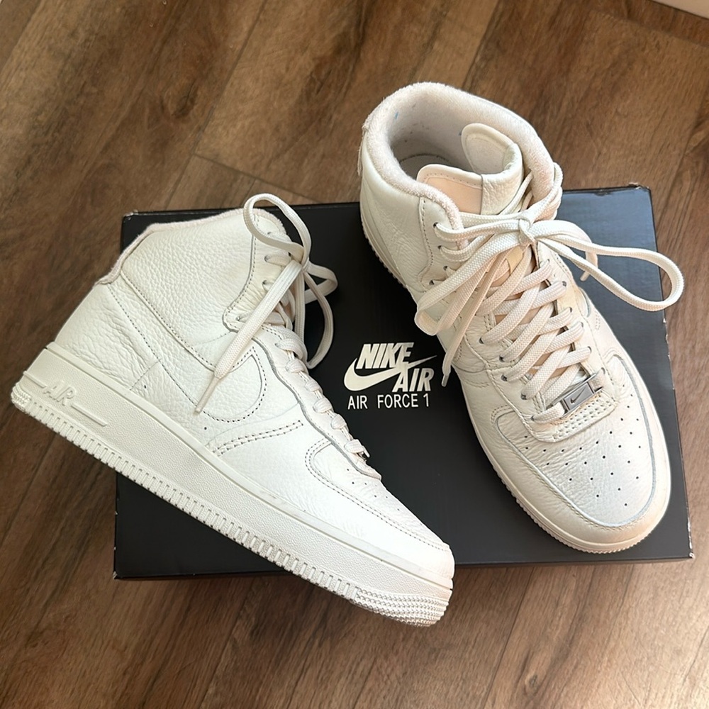 Nike W AF1 Sculpt in Sail Size 8